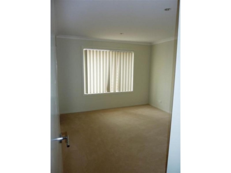 27 Dandenong Avenue, Redbank Plains QLD 4301