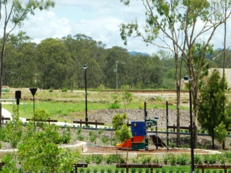 27 Dandenong Avenue, Redbank Plains QLD 4301