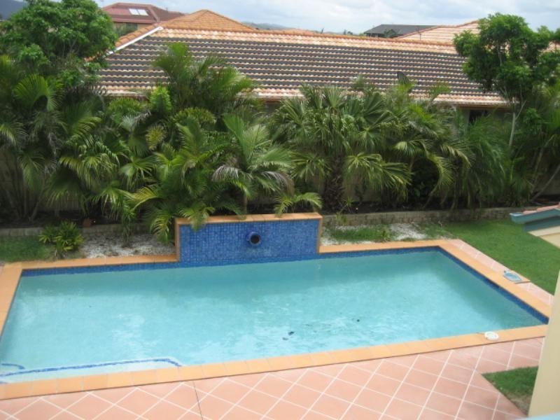 30 John Dalley Drive, Helensvale QLD 4212