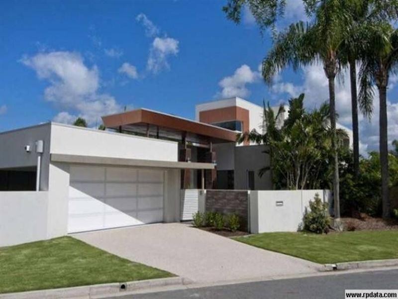 5 Saywell Street, Sorrento QLD 4217