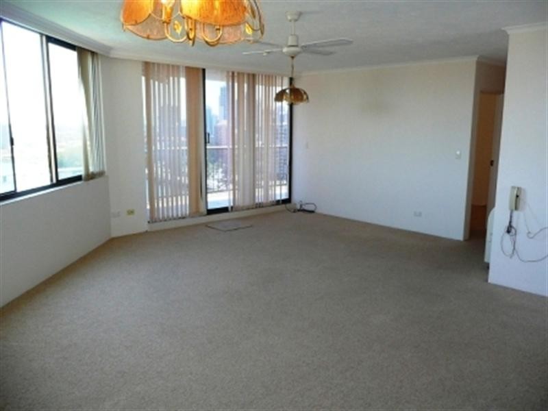 56/2916 Gold Coast Highway, Surfers Paradise QLD 4217