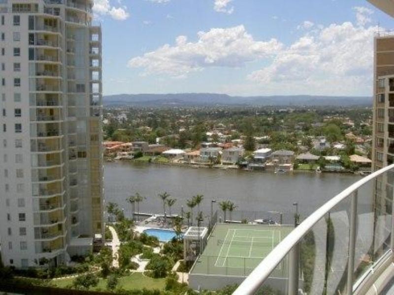 1009-18 Fern Street, Surfers Paradise QLD 4217