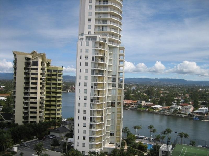 1009-18 Fern Street, Surfers Paradise QLD 4217