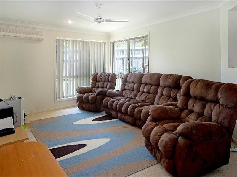 2 Heron Close, Coomera QLD 4209