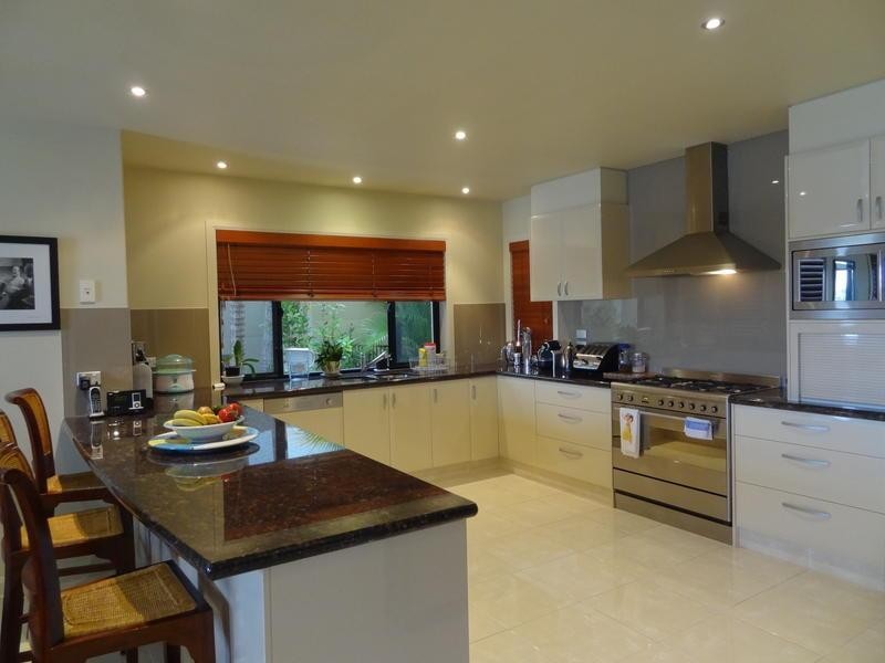 44 Bollard Circuit, Clear Island Waters QLD 4226