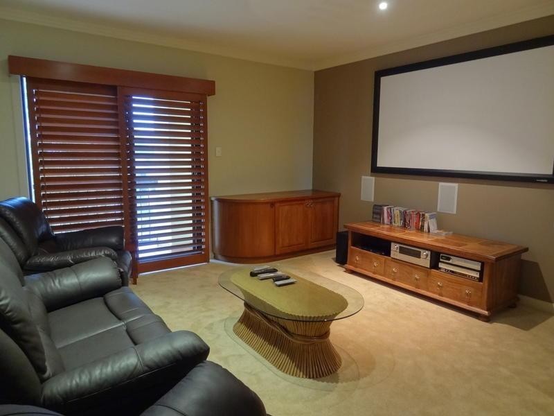 44 Bollard Circuit, Clear Island Waters QLD 4226