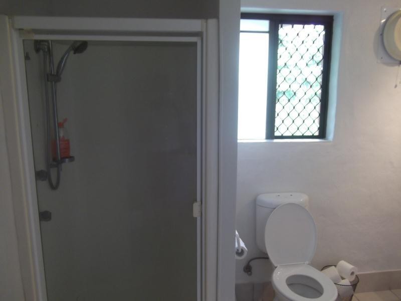 6 Barow Court, Ashmore QLD 4214