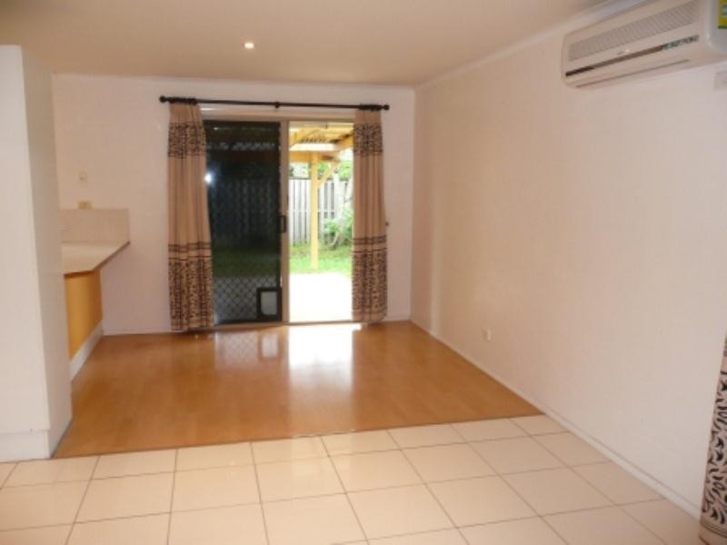 7 Altissimo Close, Varsity Lakes QLD 4227