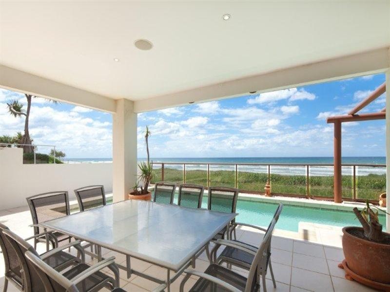 111 Hedges Avenue, Mermaid Beach QLD 4218