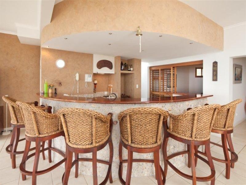 111 Hedges Avenue, Mermaid Beach QLD 4218