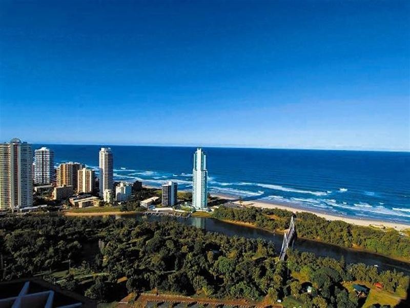 12 Commodore Drive, Surfers Paradise QLD 4217