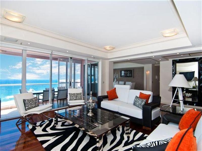 12 Commodore Drive, Surfers Paradise QLD 4217