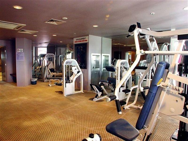 12 Commodore Drive, Surfers Paradise QLD 4217