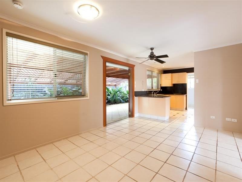 330 Monaco Street, Broadbeach Waters QLD 4218