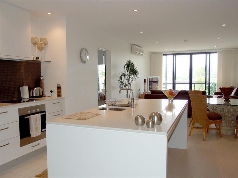 25/310 Easthill Drive, Robina QLD 4226