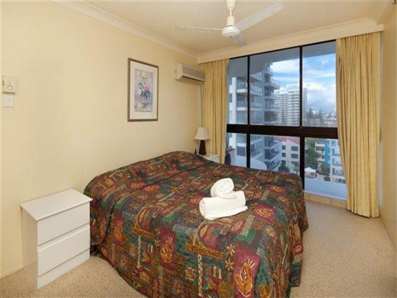 4 Old Burleigh Road, Surfers Paradise QLD 4217