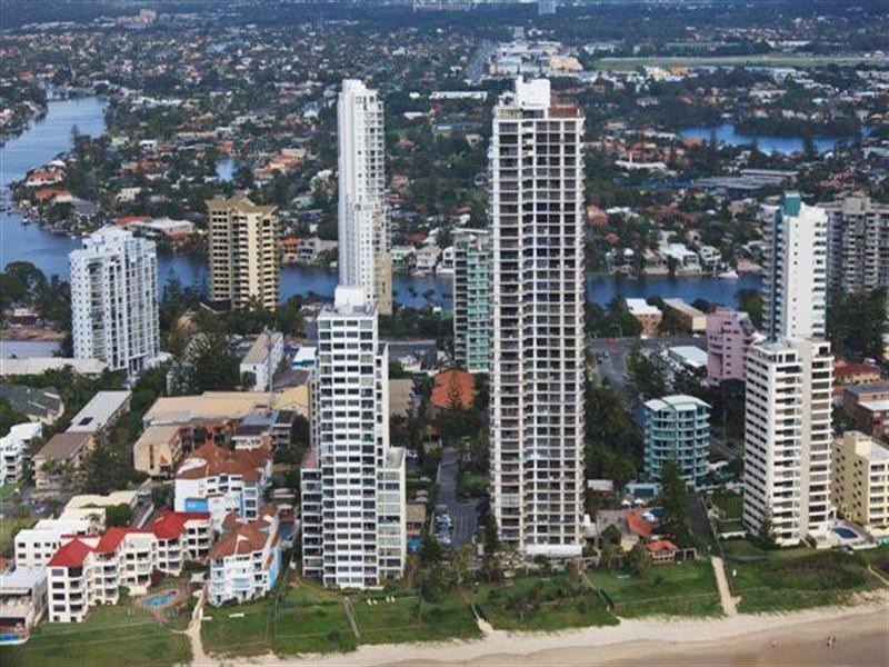 4 Old Burleigh Road, Surfers Paradise QLD 4217