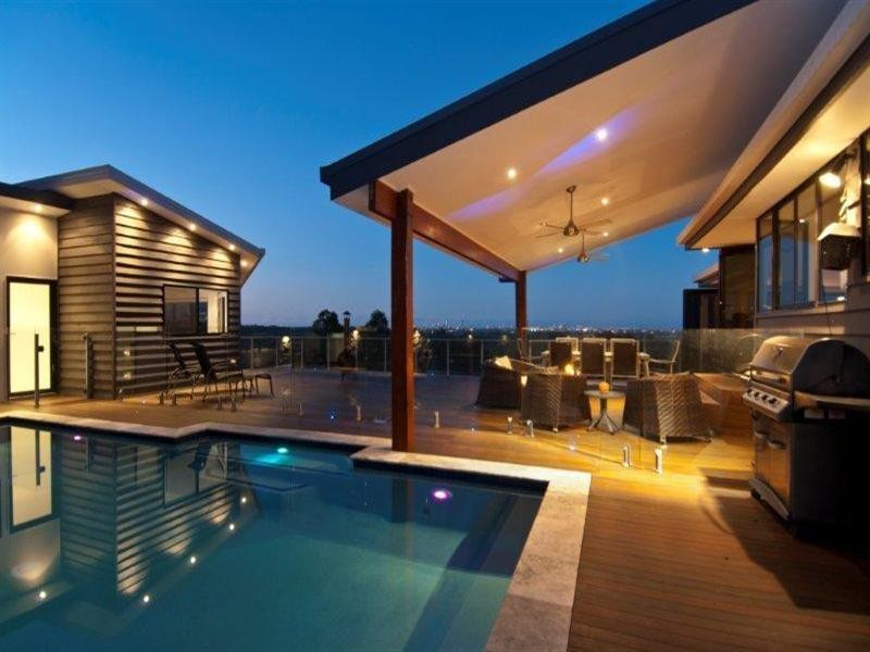 7 Earle Court, Tallai QLD 4213