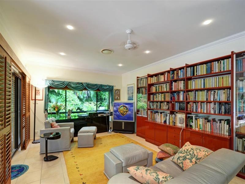 1609 Richmond Court, Hope Island QLD 4212