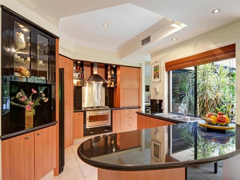 1609 Richmond Court, Hope Island QLD 4212