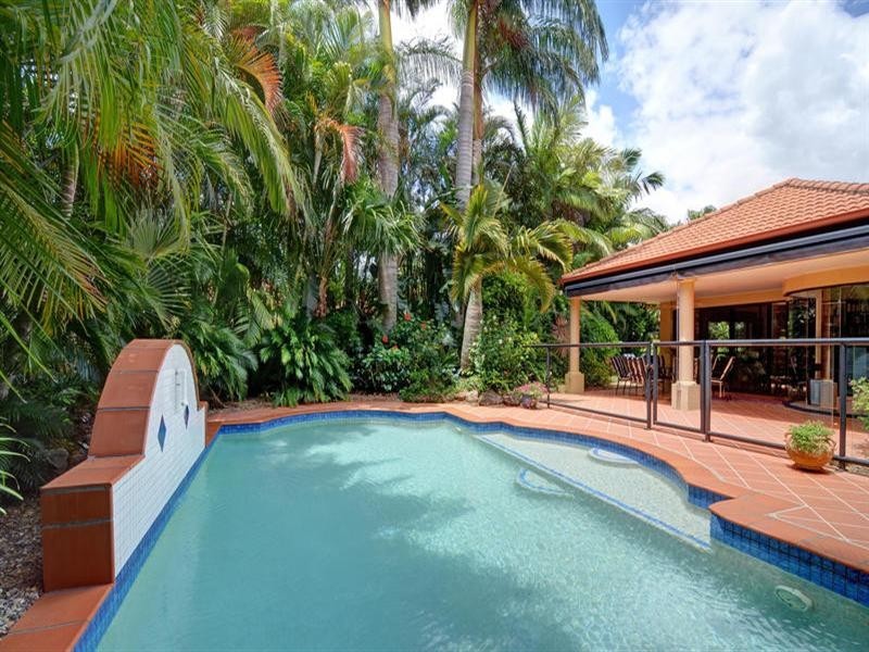 1609 Richmond Court, Hope Island QLD 4212