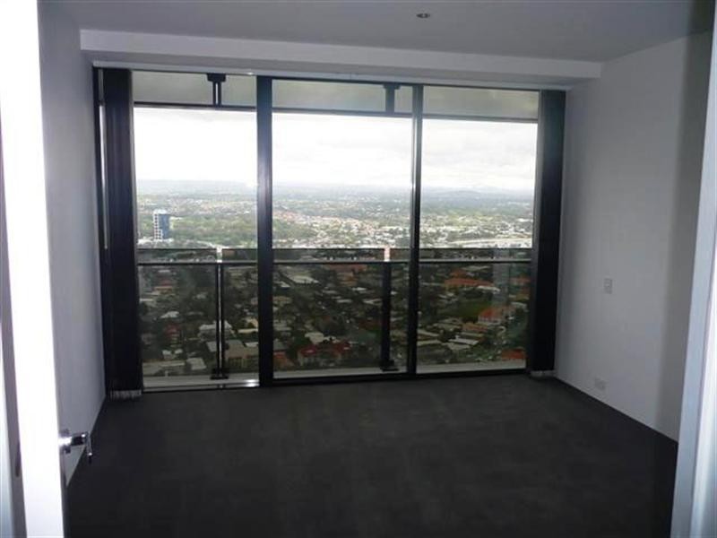 2406-9 Ferny Avenue, Surfers Paradise QLD 4217