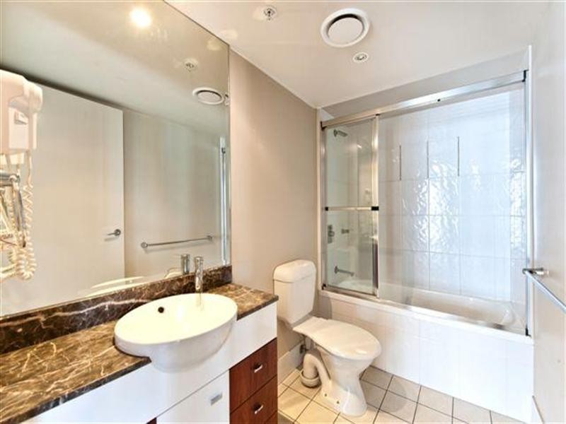 23 Ferny Avenue – Chevron Renaissance, Surfers Paradise QLD 4217