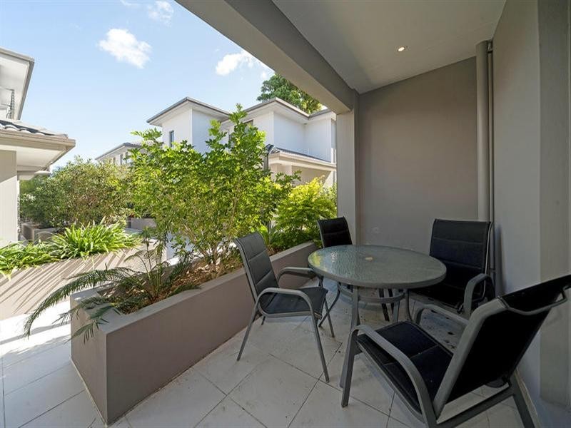 10/139 Cotlew Street, Ashmore QLD 4214
