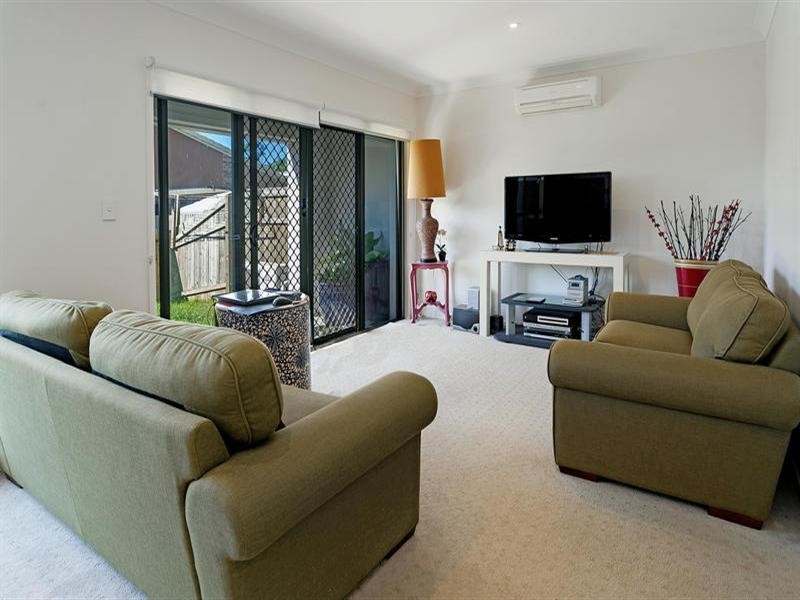 10/139 Cotlew Street, Ashmore QLD 4214