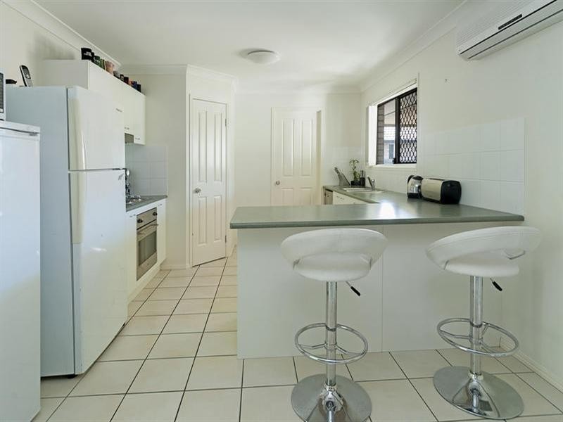 7 Dickinson Street, Upper Coomera QLD 4209