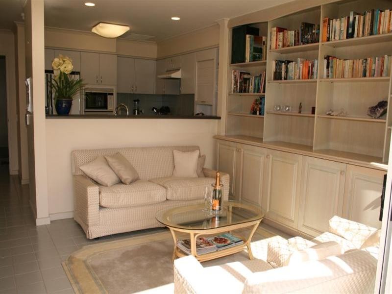 4927 The Parkway, Sanctuary Cove QLD 4212