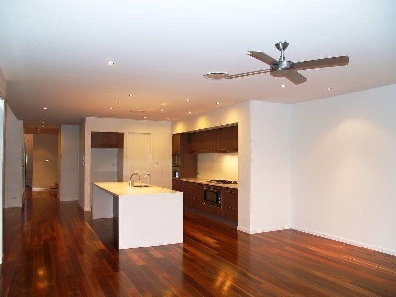 74 Gibraltar Drive, Isle Of Capri QLD 4217