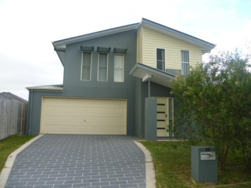 25 Moorhen Street, Coomera QLD 4209