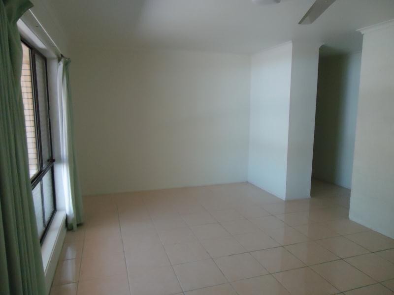 3 Mentone Avenue, Bundall QLD 4217