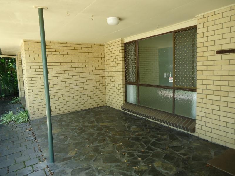 3 Mentone Avenue, Bundall QLD 4217