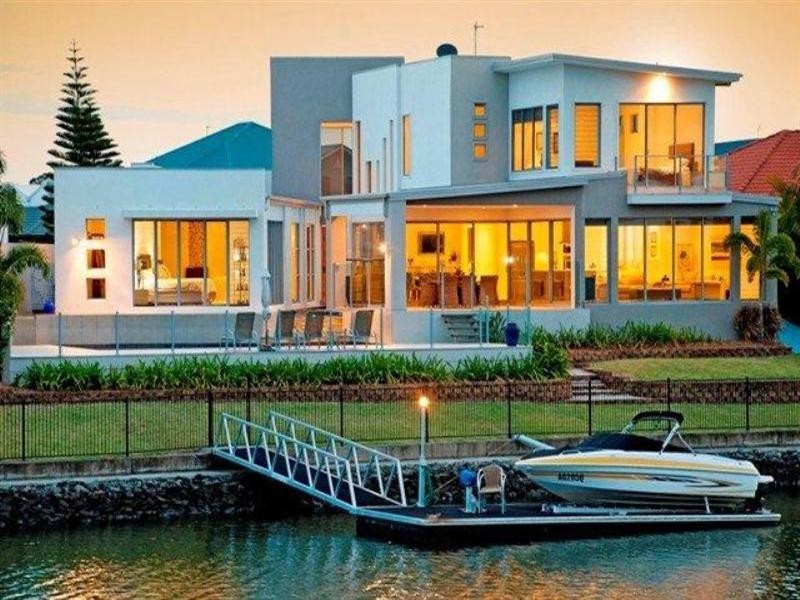 33 Ferrymans Court, Hope Island QLD 4212