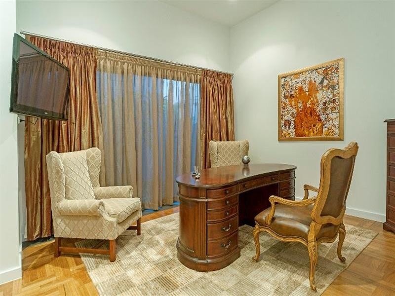 2219 The Master Enclave, Sanctuary Cove QLD 4212