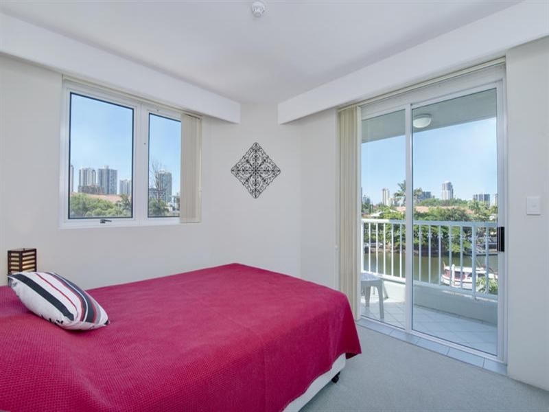 7 Mallana Street – The Emerald Surfers Paradise, Surfers Paradise QLD 4217