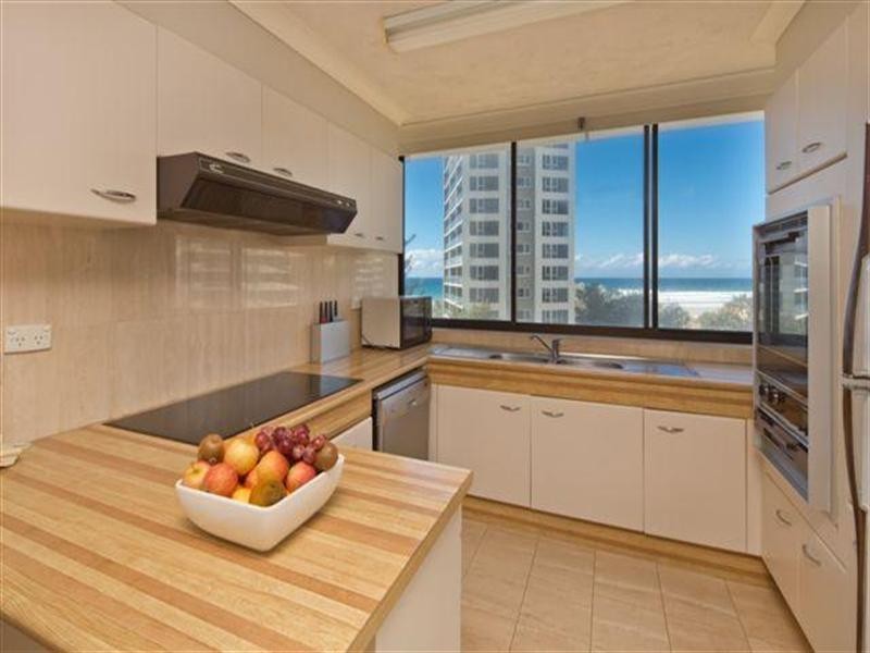 4A 5 Clifford Street, Surfers Paradise QLD 4217