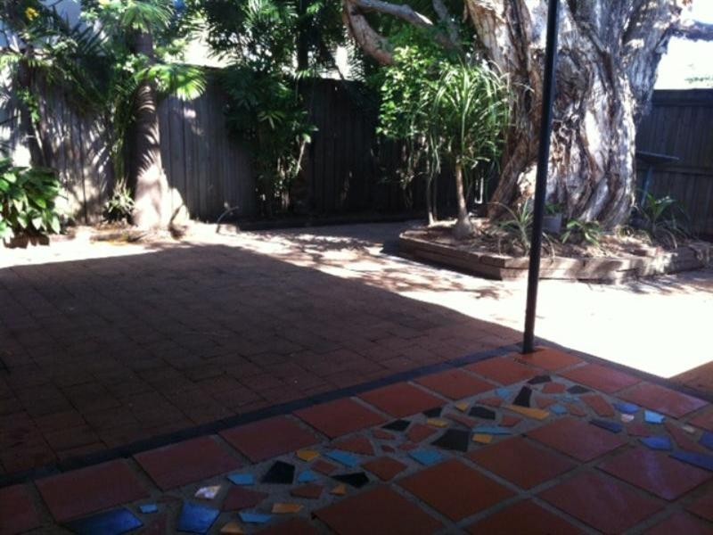 66 Palm Beach Avenue, Palm Beach QLD 4221