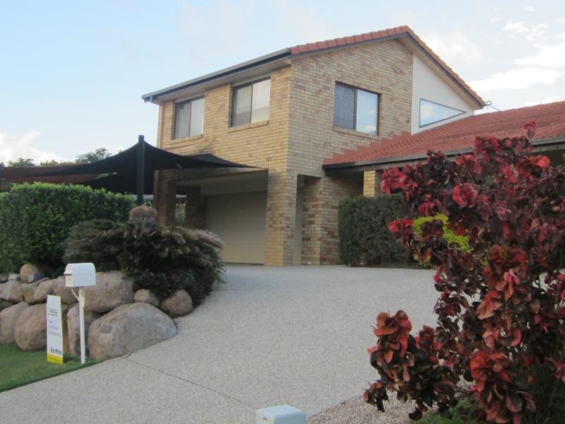 62 Kallaroo Crescent, Ashmore QLD 4214