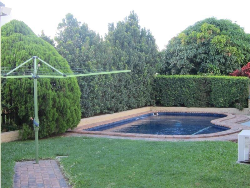 62 Kallaroo Crescent, Ashmore QLD 4214