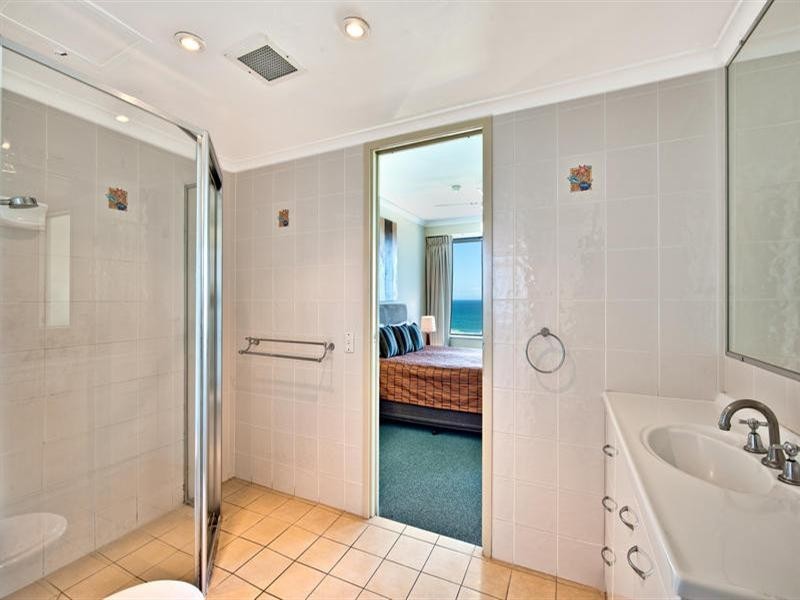 157 Old Burleigh Road, Broadbeach QLD 4218