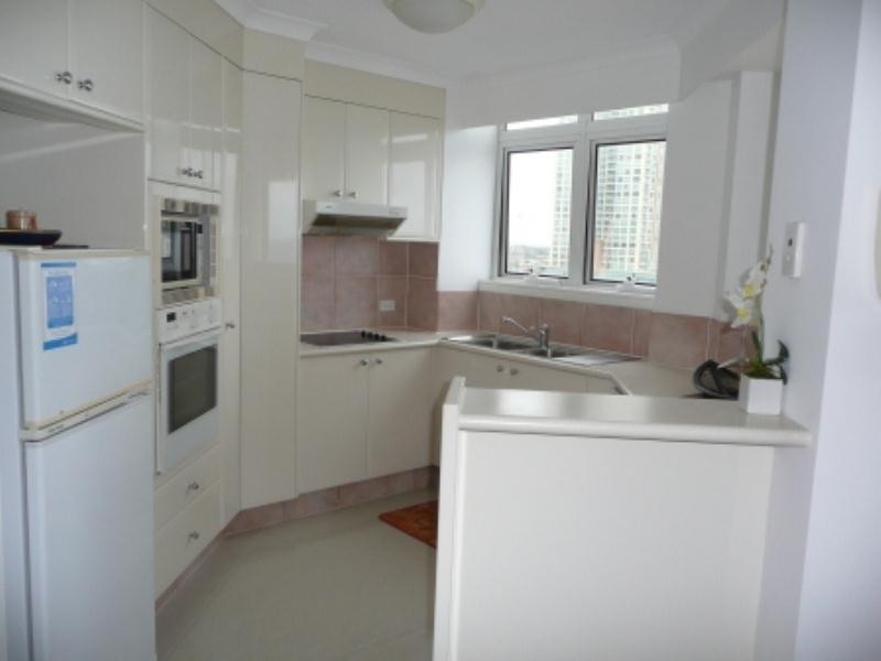 264-6 View Avenue, Surfers Paradise QLD 4217
