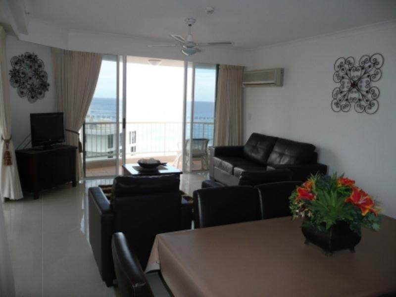 264-6 View Avenue, Surfers Paradise QLD 4217