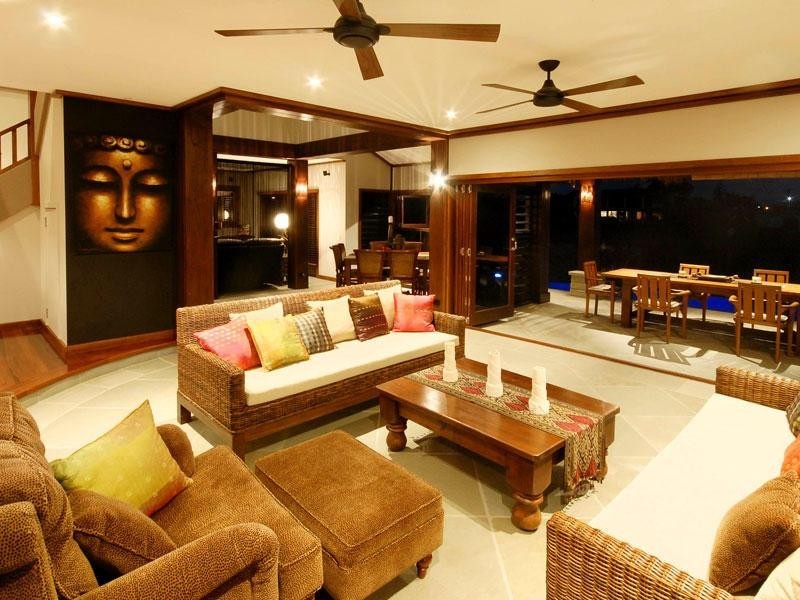 83 Allambi Avenue, Broadbeach Waters QLD 4218