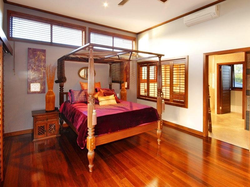 83 Allambi Avenue, Broadbeach Waters QLD 4218