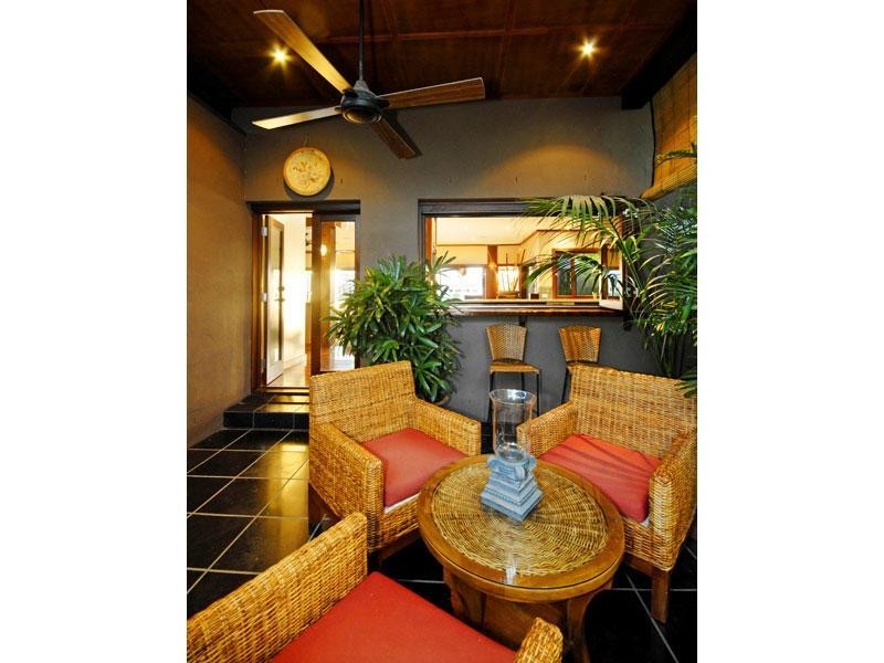 83 Allambi Avenue, Broadbeach Waters QLD 4218