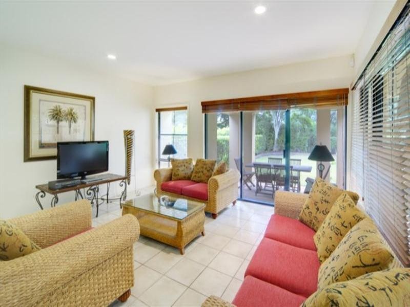 3234 Palladian Drive, Hope Island QLD 4212