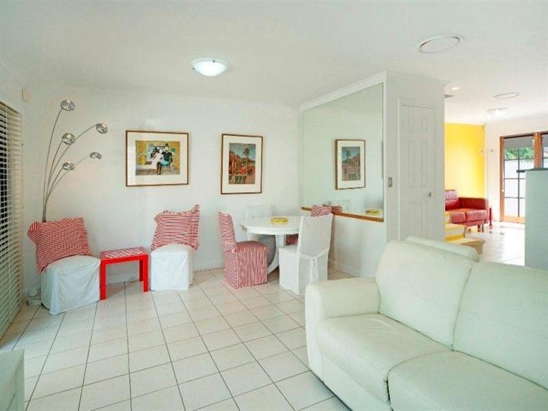 8891 Magnolia Drive East, Hope Island QLD 4212